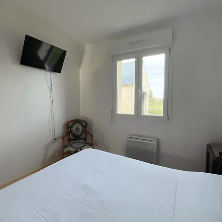 Holiday home La Mesange Parking & Jardin Prives *