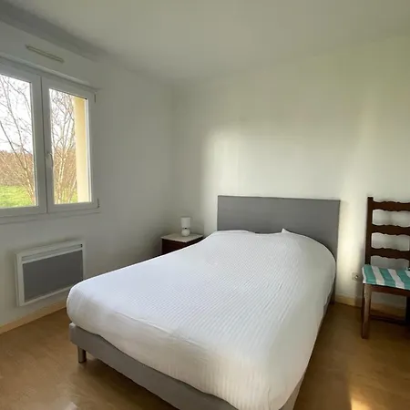 La Mesange Parking & Jardin Prives * Sainte-Honorine-des-Pertes