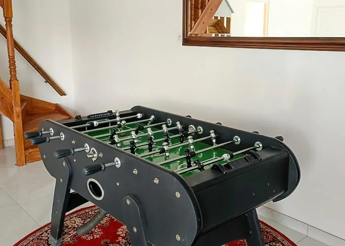 La Mesange Parking & Jardin Prives